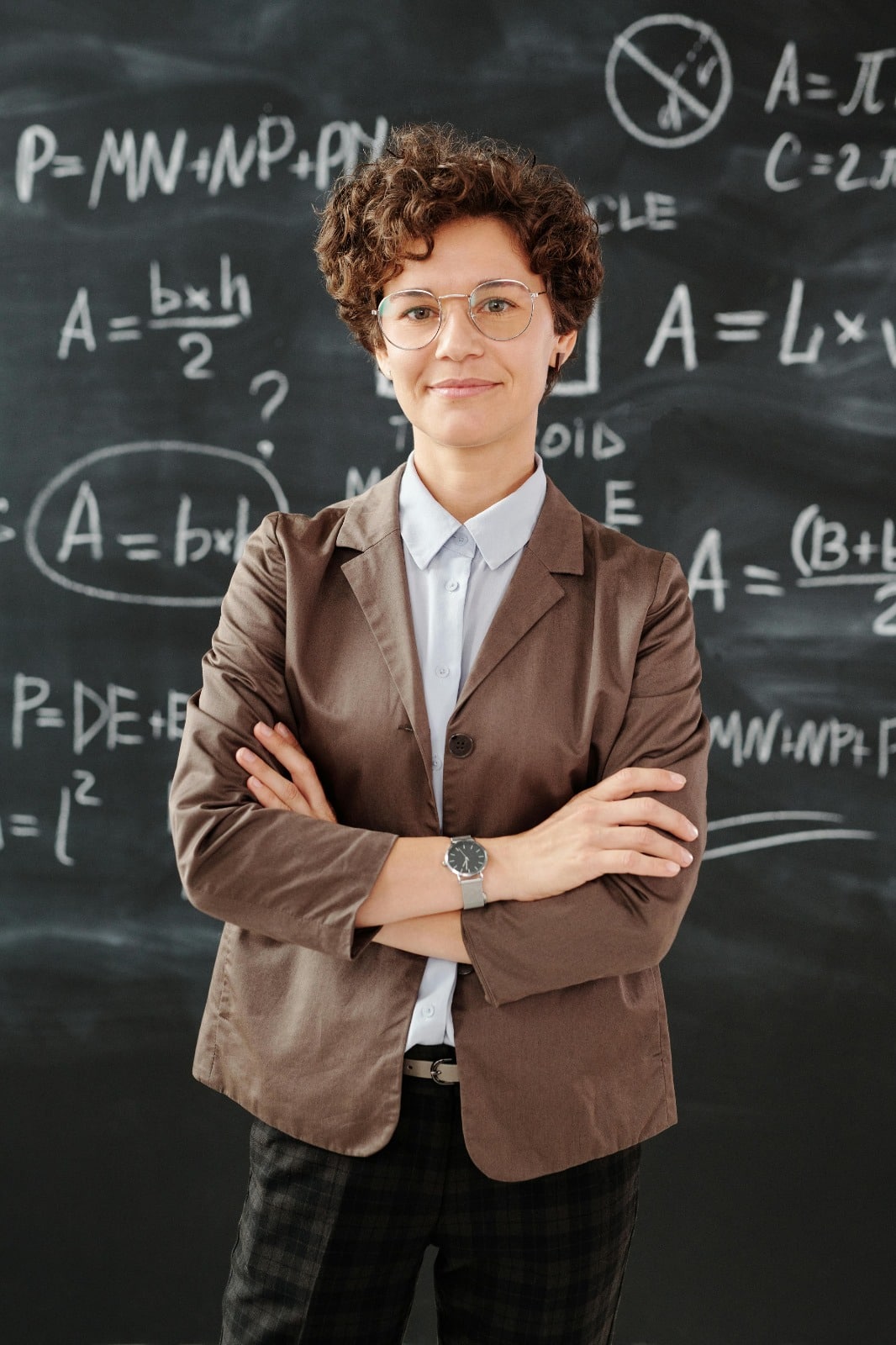 International student evaluating global education pathways
